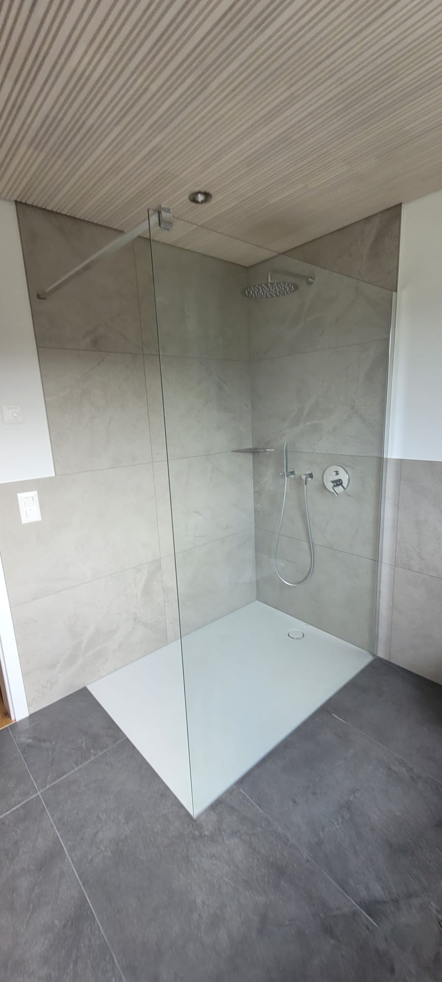 M1 Walk-In teilgerahmt